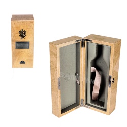 酒盒木质(尊尼获加酒盒)